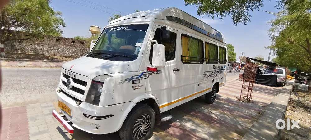 Force Motor Tempo Traveller