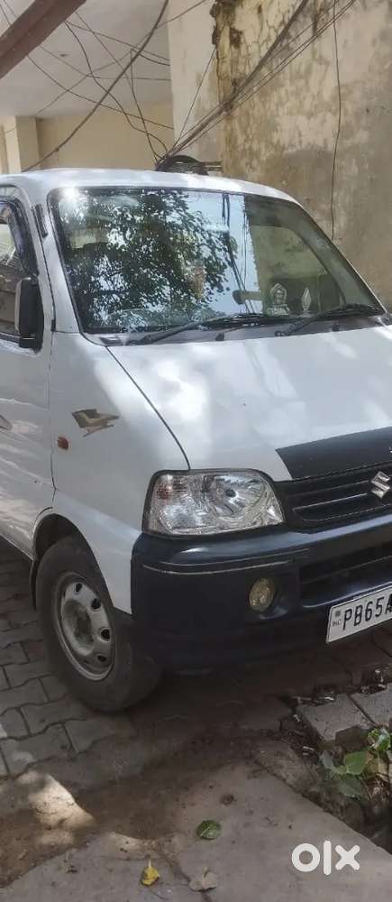 Maruti Suzuki Eeco 2015