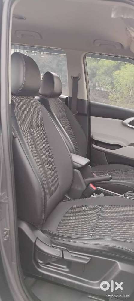 Kia Carens 1.5 Prestige 7 Str, 2023, Petrol