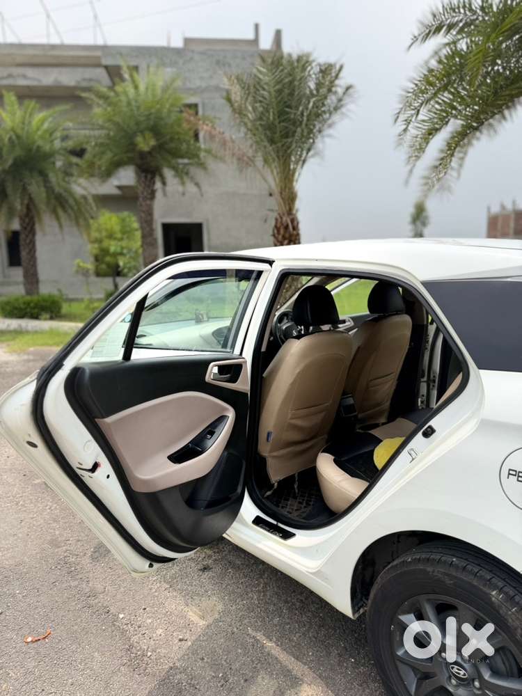 Hyundai I20 Sportz Petrol 2020