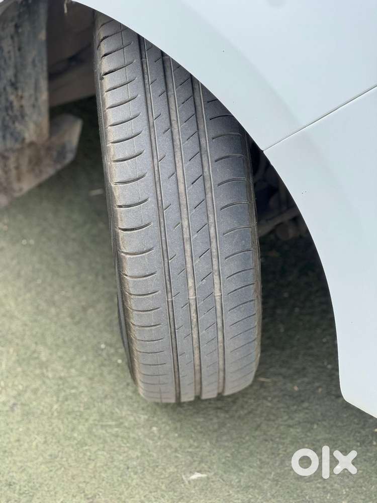 Toyota Innova Crysta [2016-2020] 2.4 Gx At 7 Str, 2019, Diesel