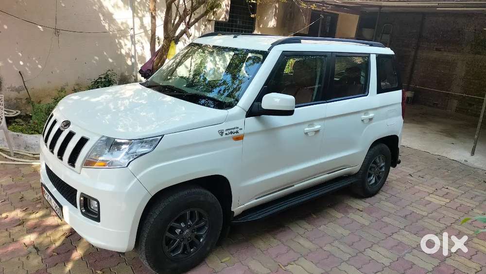 Mahindra Tuv 300 2018 Diesel 140000 Km Driven
