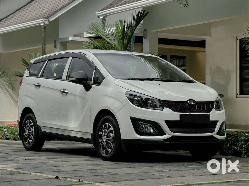 Mahindra Marazzo M2, 2022, Diesel