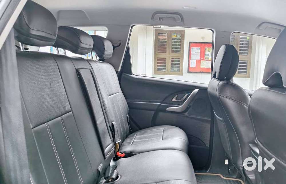 Mahindra Xuv500 W7 At, 2019, Diesel