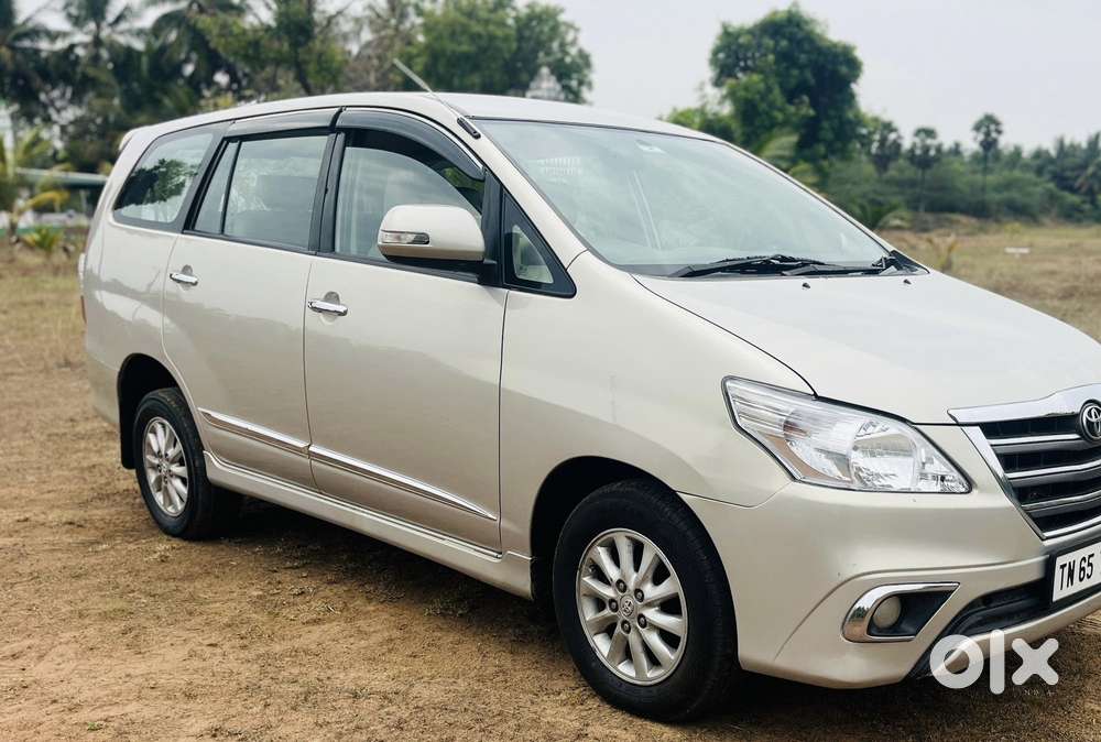 Toyota Innova 2.0 Vx 8 Seater Bs Iv, 2014, Diesel