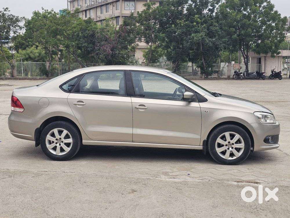 Volkswagen Vento Ipl Ii Petrol Highline At, 2012, Petrol