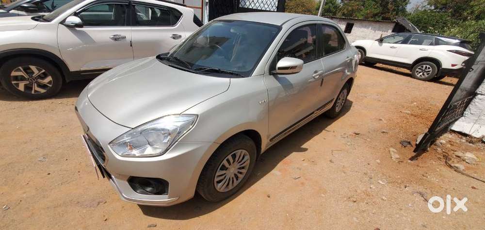 Maruti Suzuki Dzire 1.2 Vxi, 2019, Petrol