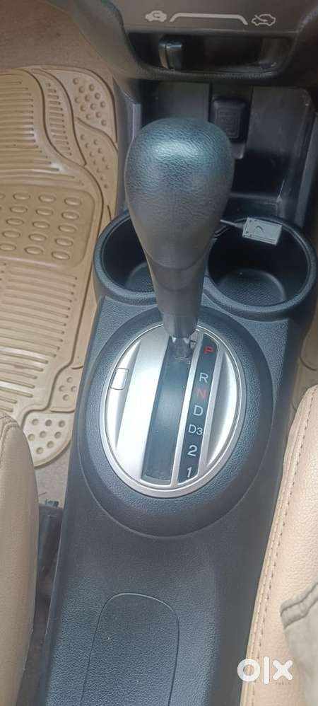 Honda Brio 2013-2016 Vx O At, 2014, Petrol