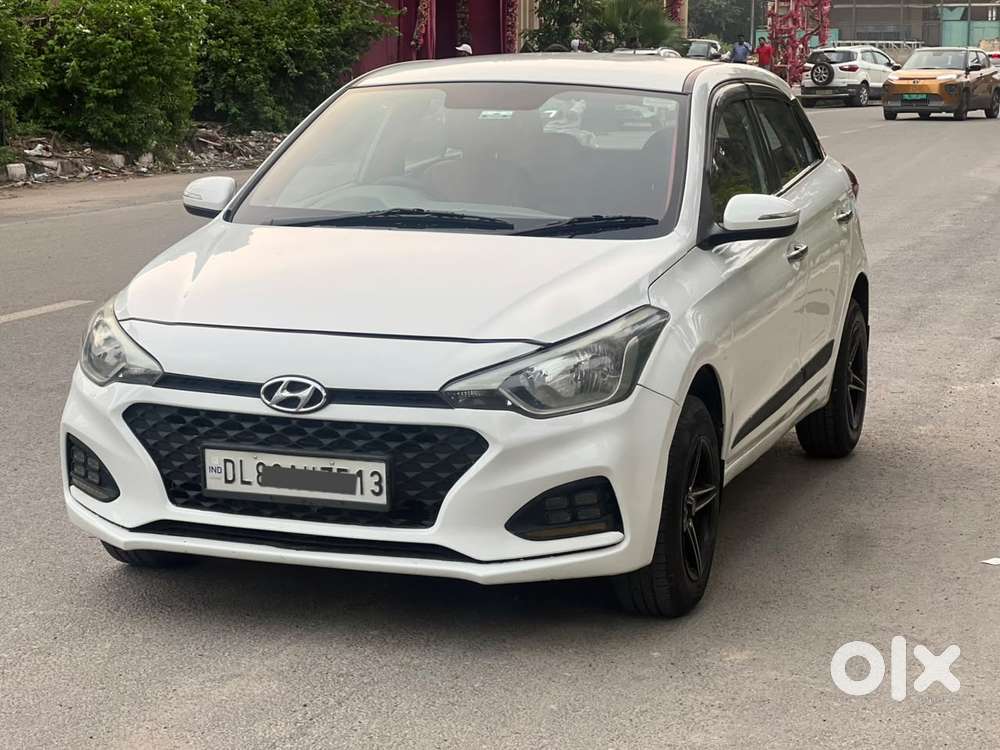 Hyundai I20 Sportz 1.2 Bs-iv, 2018, Petrol