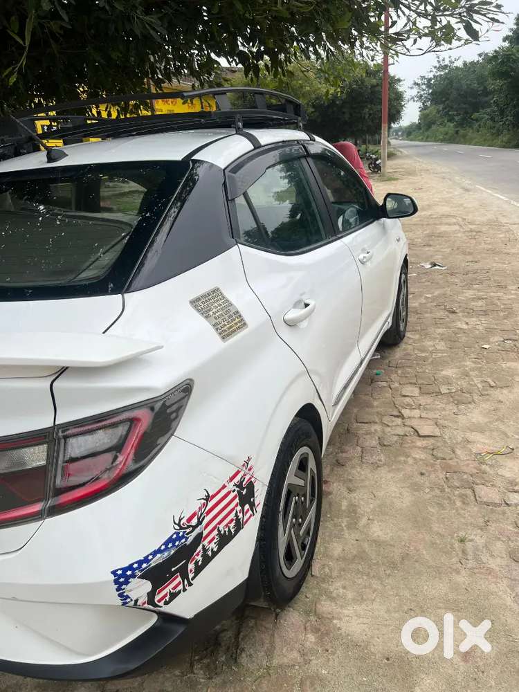 Hyundai Aura 1.2 Petrol 2024