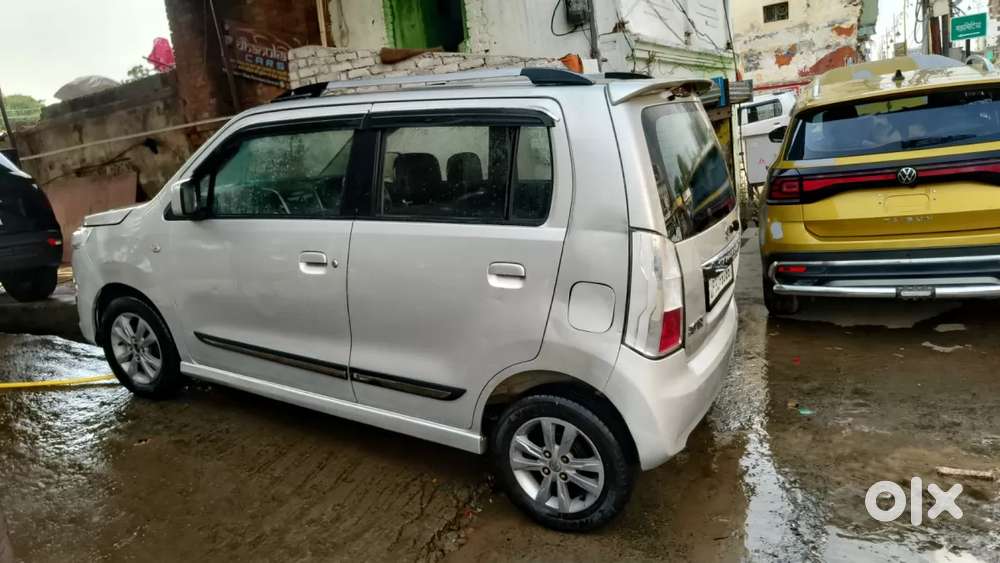 Maruti Suzuki Ritz Vxi (abs) Bs Iv, 2013, Petrol