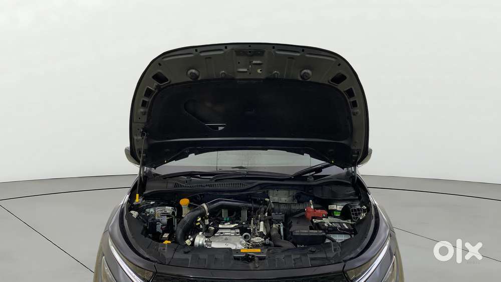 Tata Altroz Xz Plus I-turbo (s), 2023, Petrol