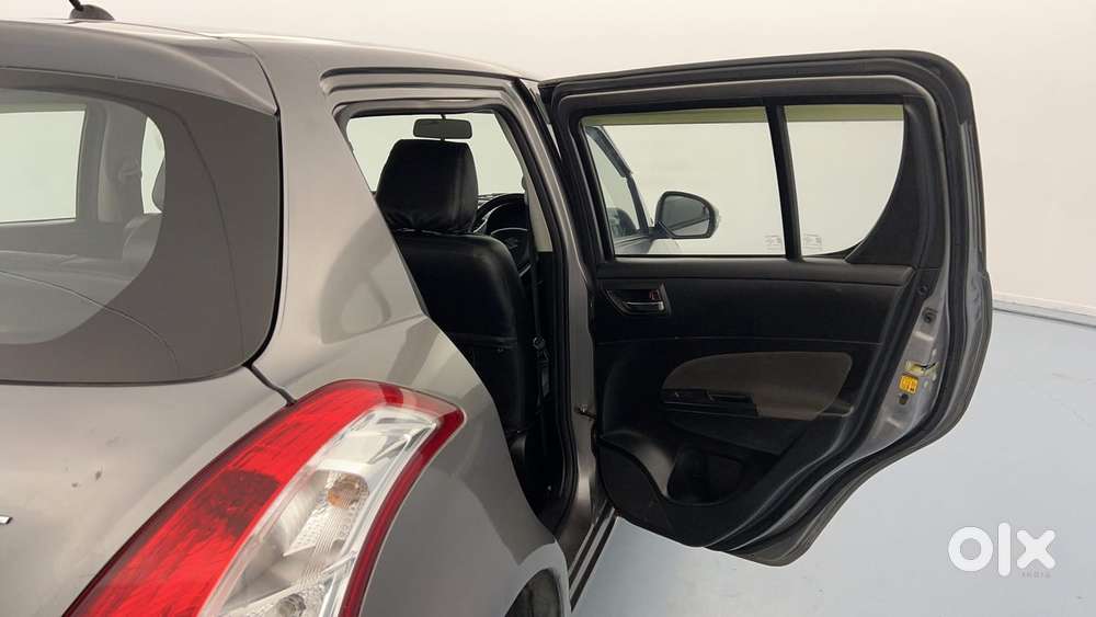 Maruti Suzuki Swift Vvt Vxi, 2012, Petrol