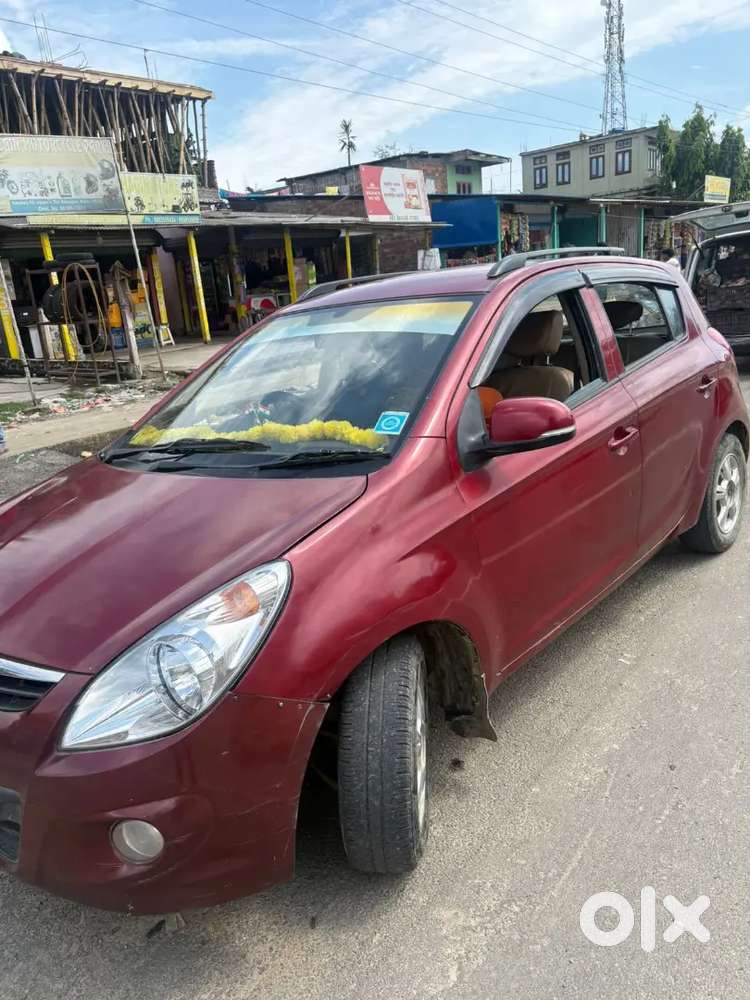 Hyundai I20 Crdi Petrol 2010 Car