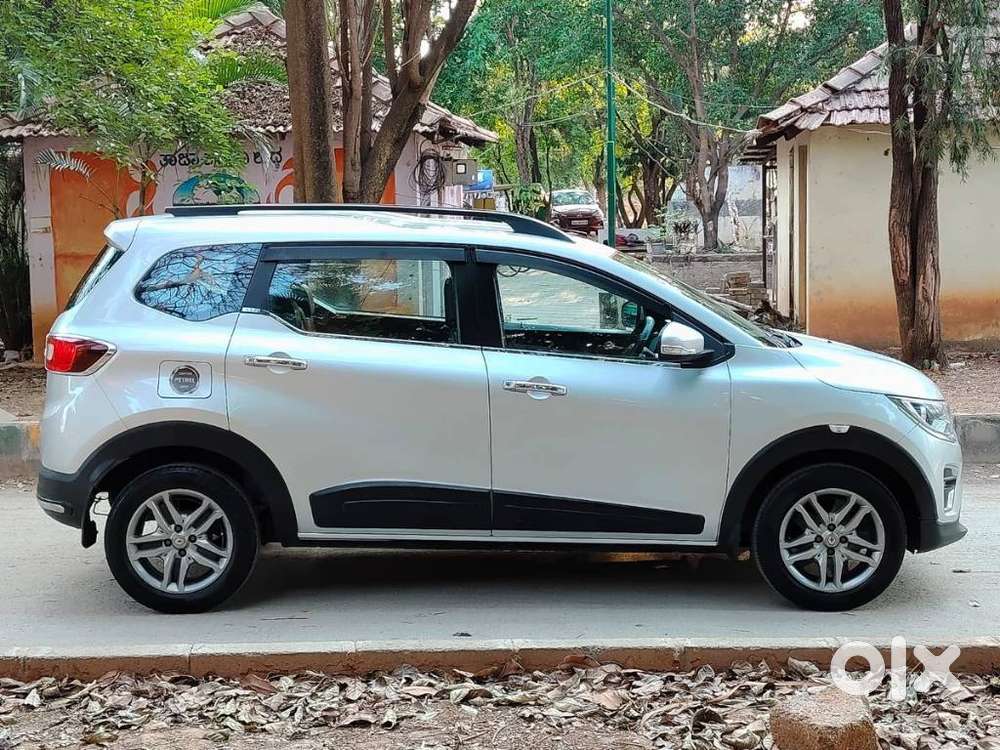 Renault Triber Rxz, 2020, Petrol