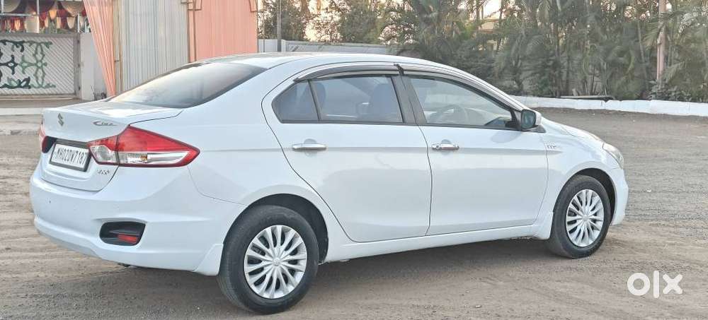 Maruti Suzuki Ciaz 2014-2017 Vxi Plus, 2015, Petrol