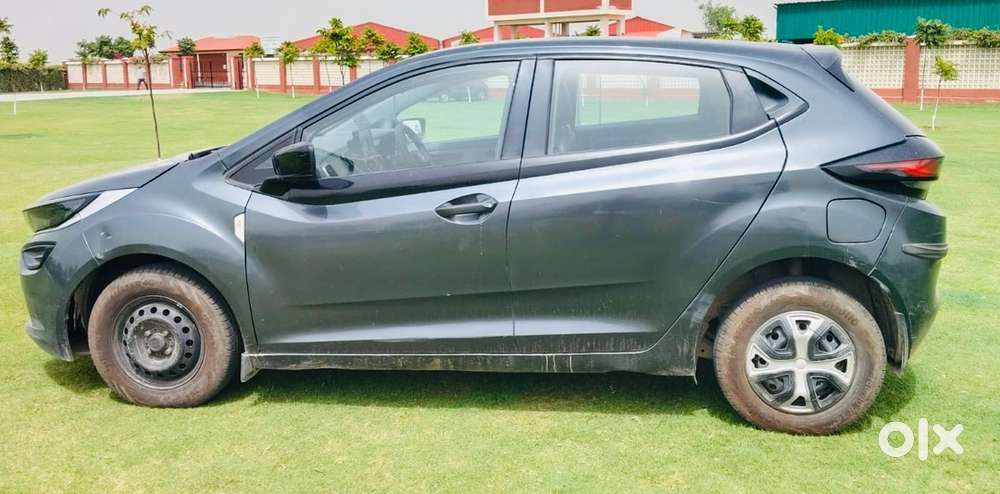 Tata Altroz Petrol 2020 1st Owner