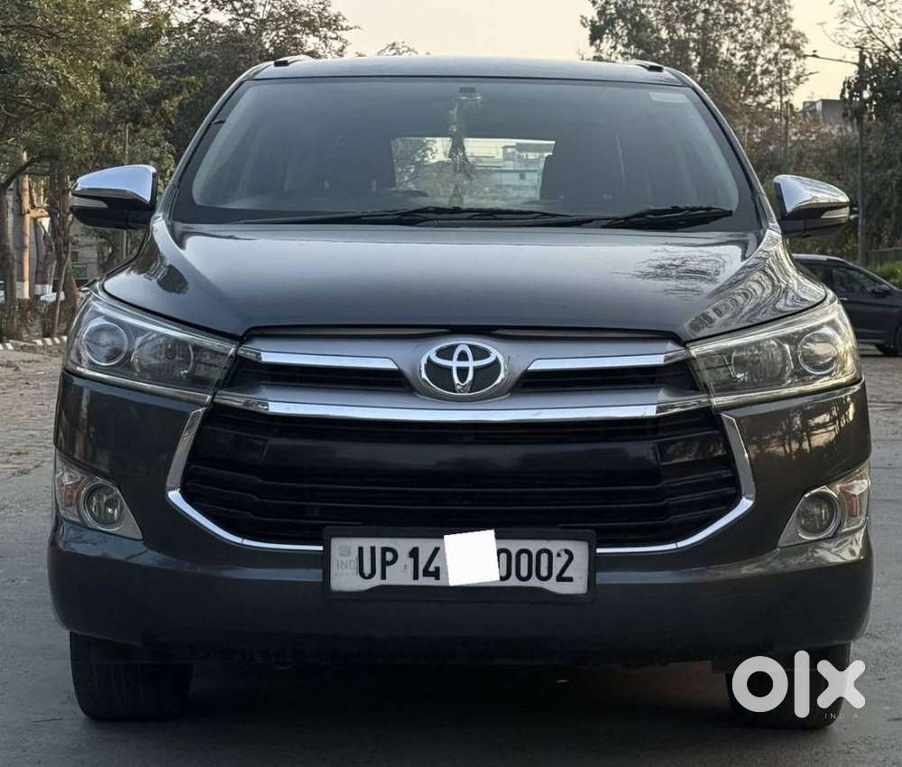 Toyota Innova Crysta 2.8z Automatic, 2016, Diesel