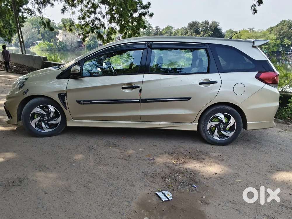 Honda Mobilio Rs 2015