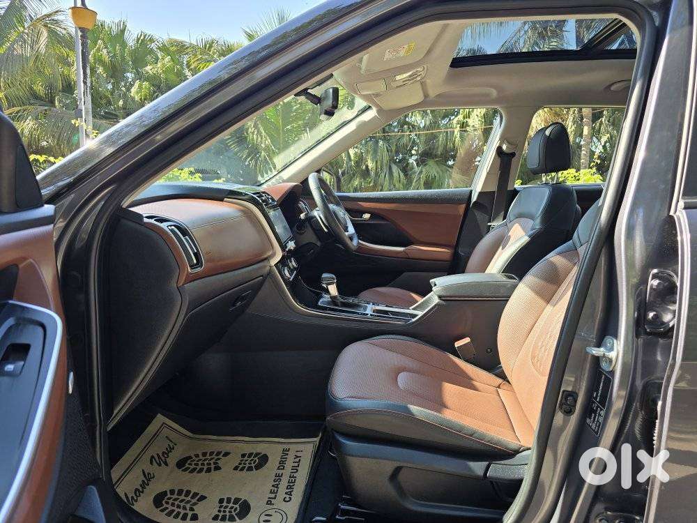 Hyundai Alcazar 1.5 Signature (o) Diesel At 6 Str Dual Tone, 2022, D..