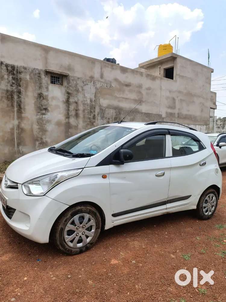 Hyundai Eon 2015 Petrol 67000 Km Driven