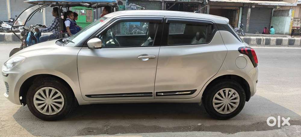 Maruti Suzuki Swift Vxi Optional, 2021, Petrol