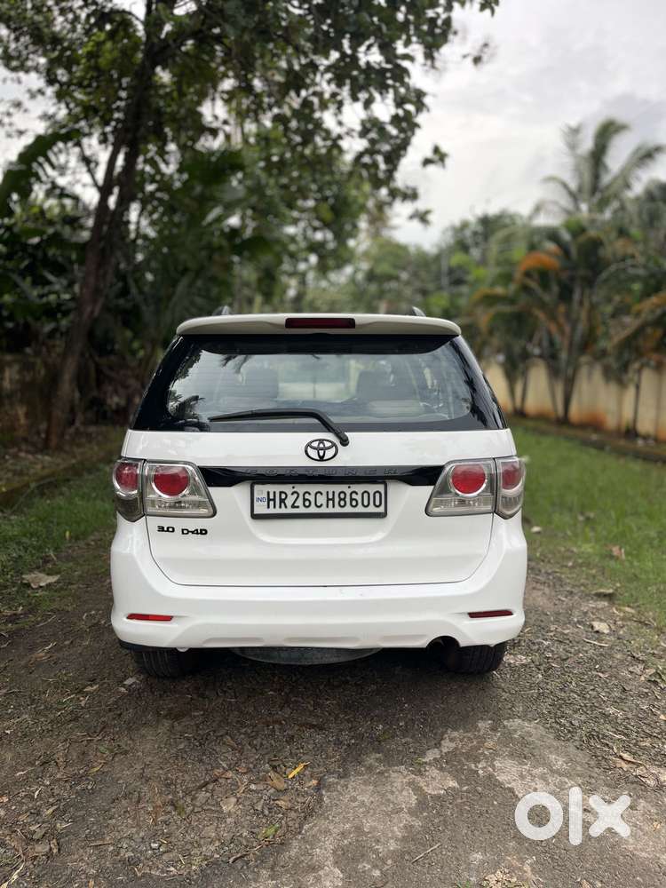 Toyota Fortuner 3.0 4x4 Manual, 2014, Diesel