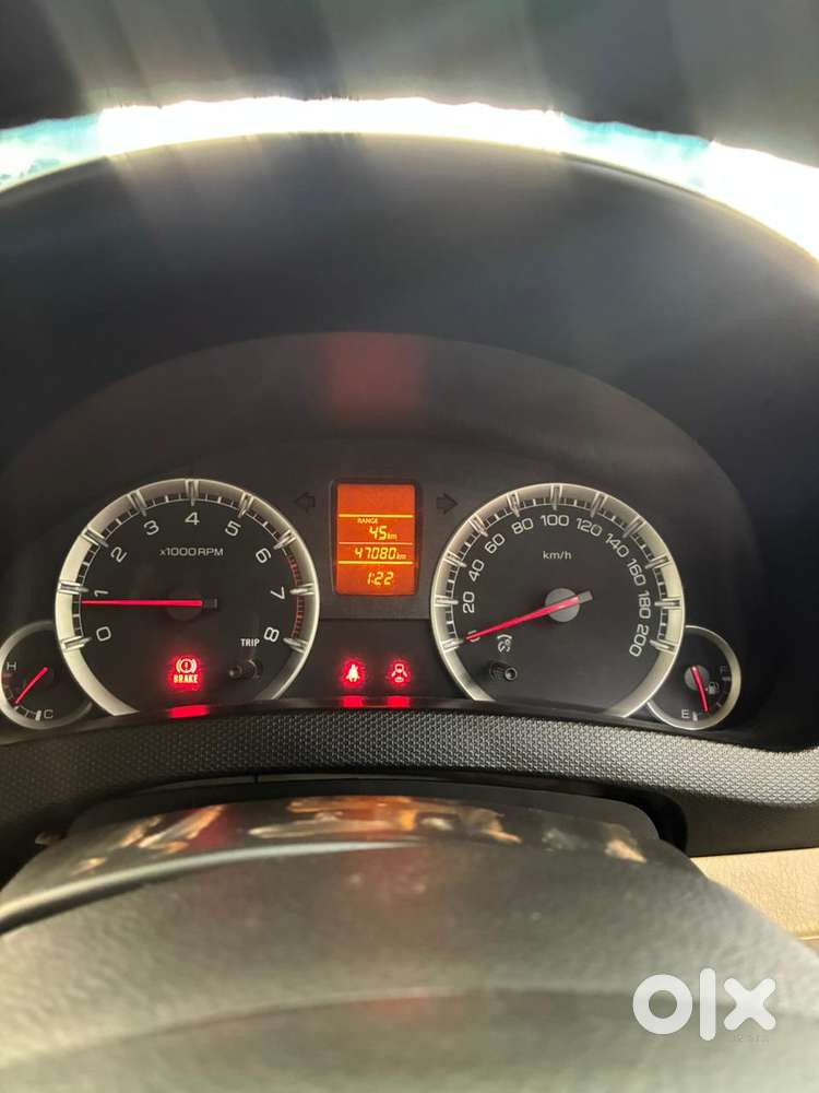 Maruti Suzuki Dzire 1.2 Vxi, 2014, Petrol