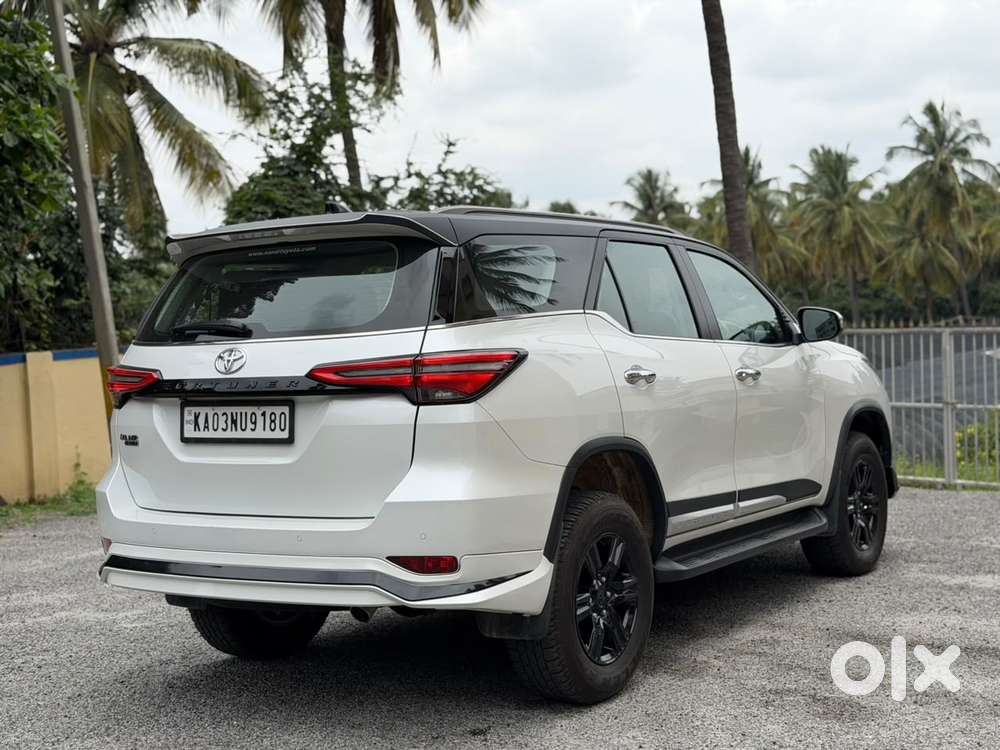 Toyota Fortuner Leader Edition (at), 2024, Diesel