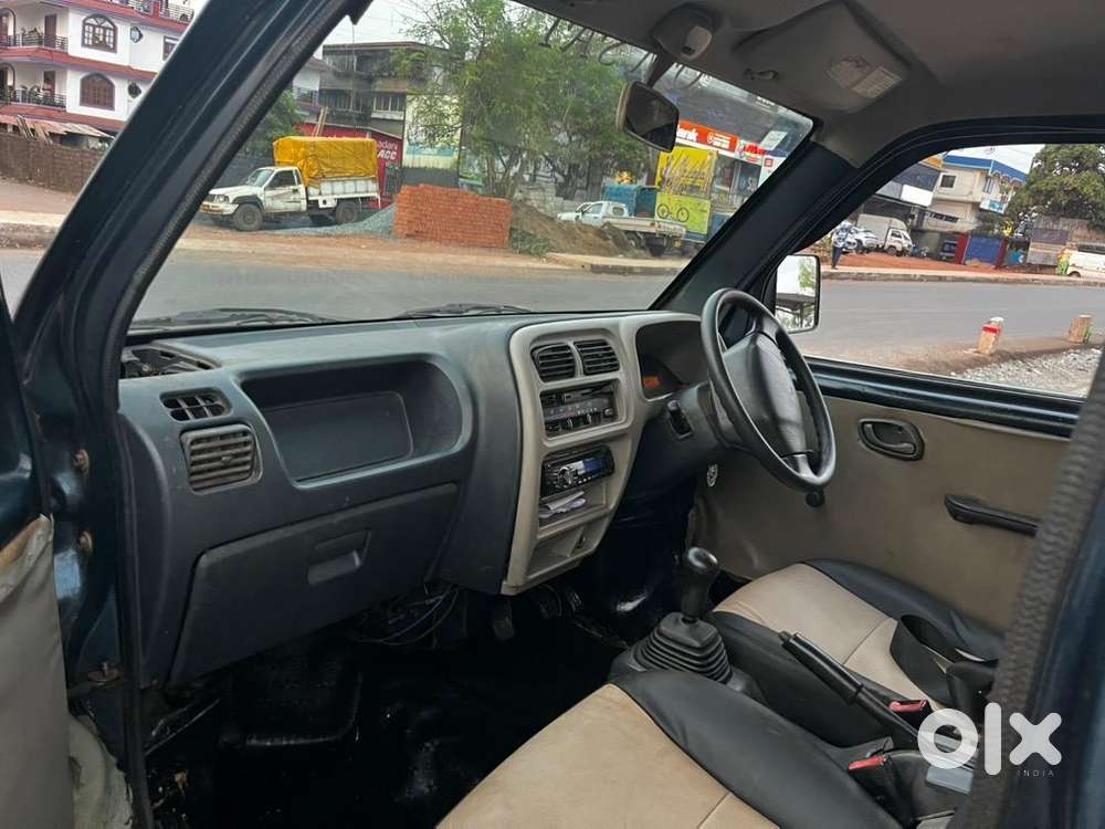 Maruti Suzuki Eeco 2010 Petrol 100000 Km Driven