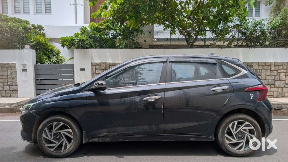 Hyundai I20 Asta (o) 1.2 Mt Dual Tone, 2024, Petrol
