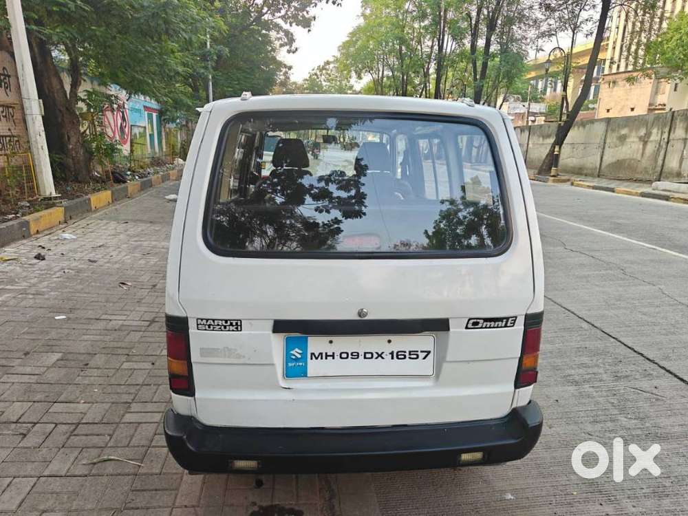 Maruti Suzuki Omni 8 Seater Bsiv, 2016, Petrol