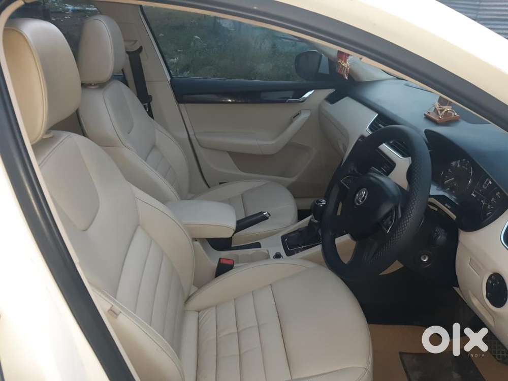 Skoda Octavia Elegance 2.0 Tdi Cr Automatic, 2015, Diesel