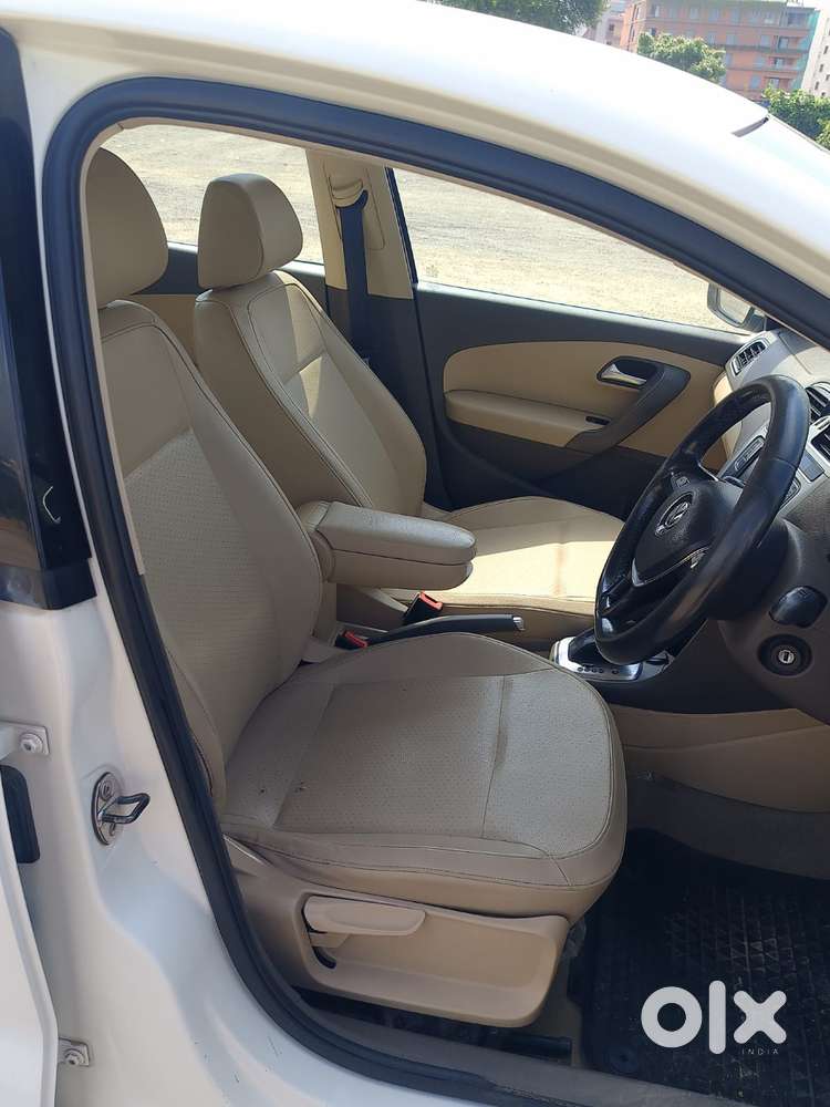 Volkswagen Vento 1.2 Tsi Highline Plus At, 2017, Petrol
