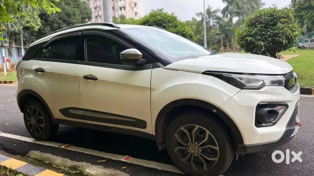 2020 Tata Nexon Xm(s) 1.2 Petrol Bs6 | Manual | Sunroof | Well Maintai