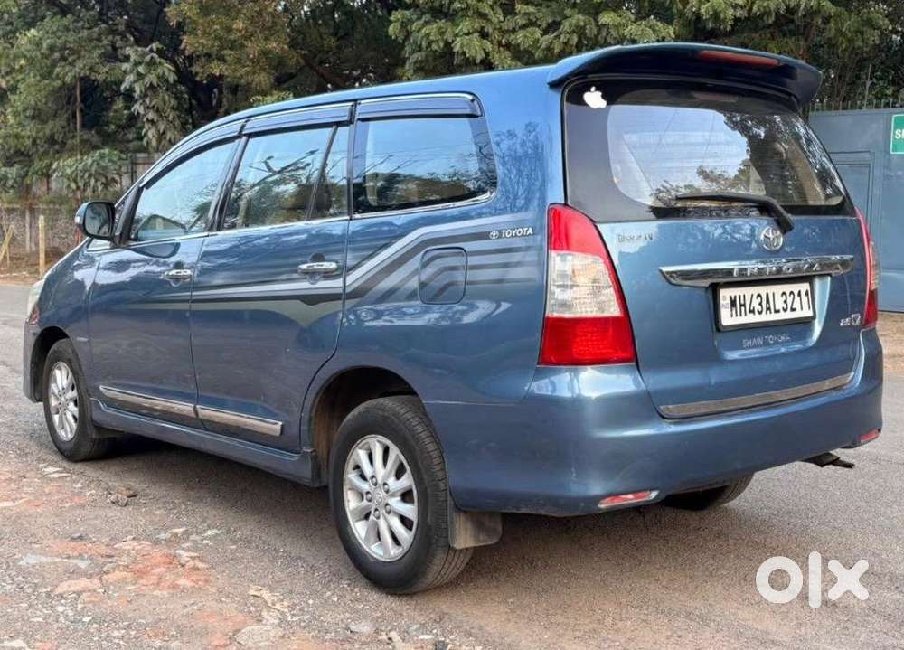 Toyota Innova 2012 Diesel 150000 Km Driven