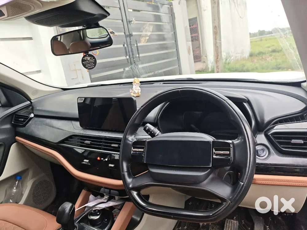 Tata Safari Adventure 2024 Diesel Manual
