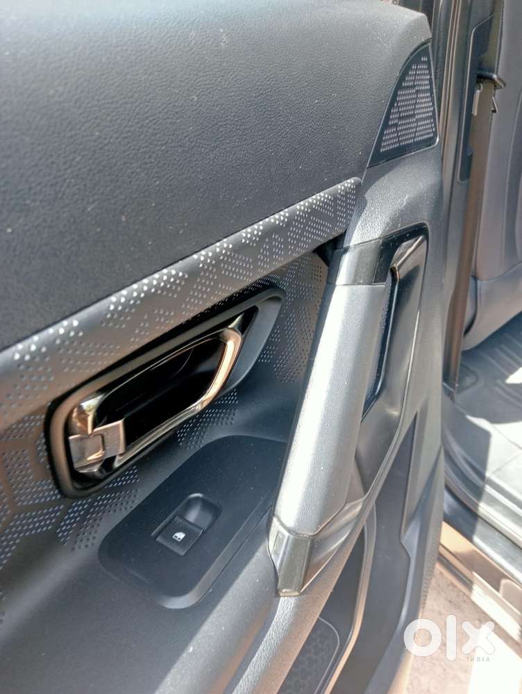 Tata Harrier Xz Plus Dark Edition, 2022, Diesel