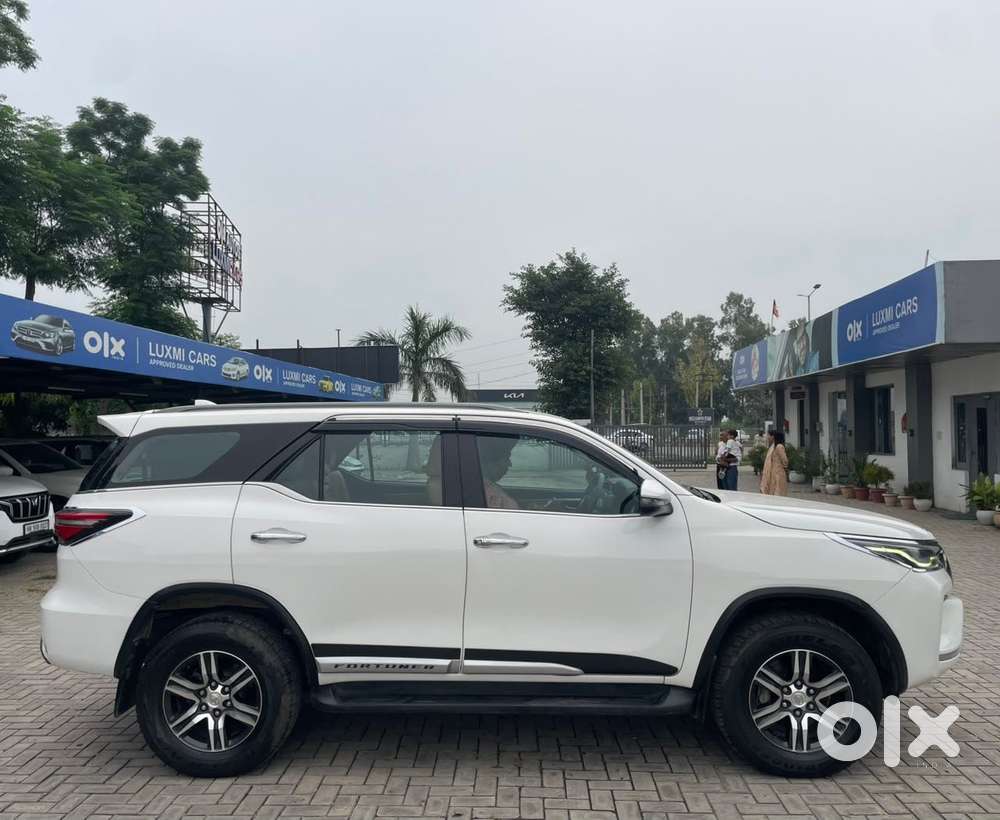 Toyota Fortuner 4x2 At 2.8 Diesel, 2022, Diesel