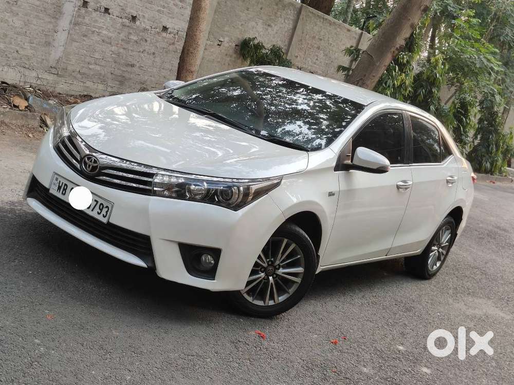2015 Corola Altis
