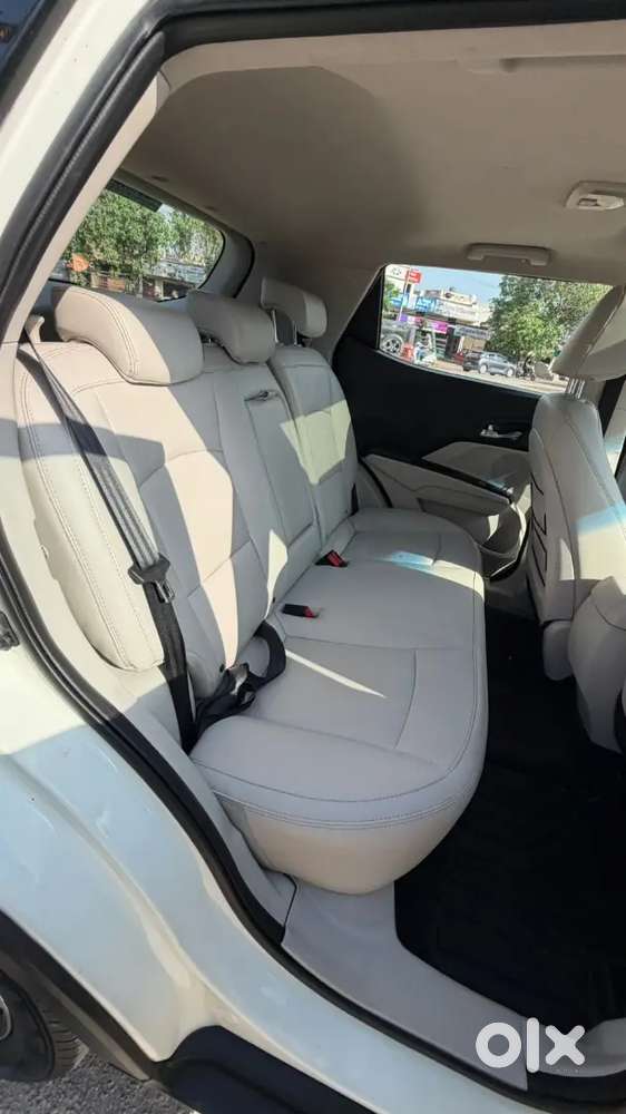 Mahindra Xuv300 2024 Diesel Manual Car