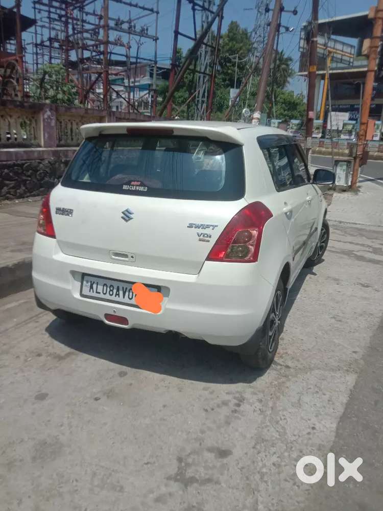 Maruti Suzuki Swift 2011 Diesel 101300 Km Driven