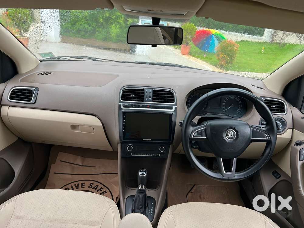 2015 Skoda Rapid Diesel Automatic Year