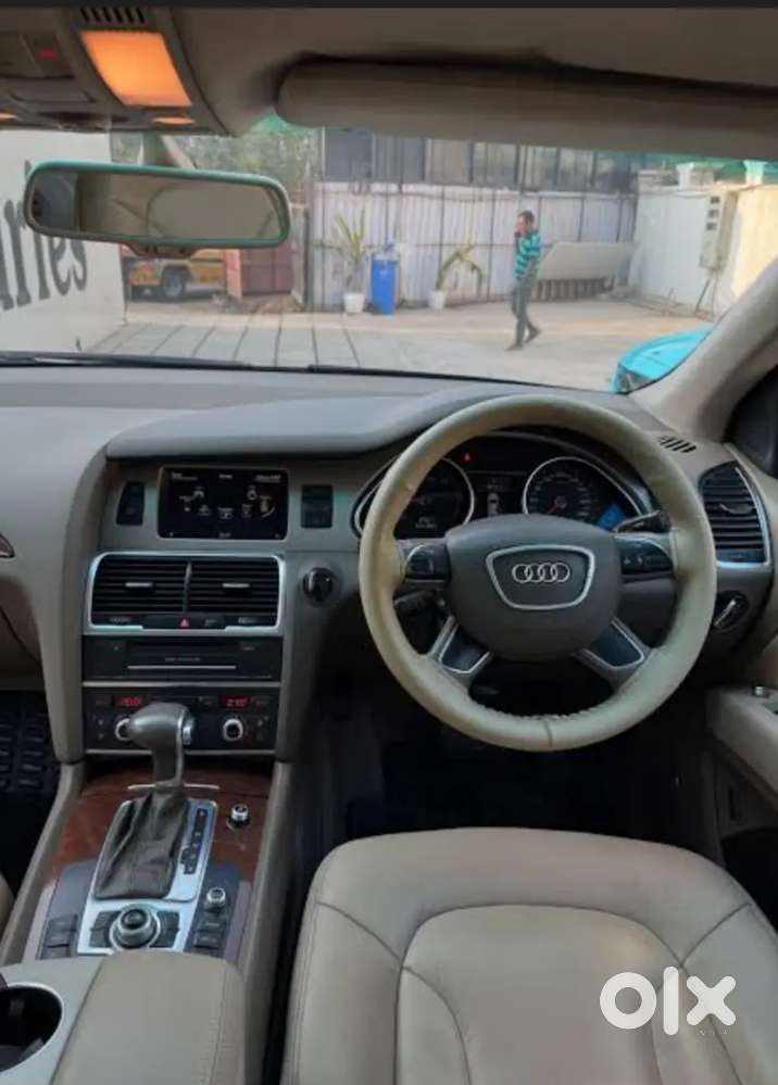 Audi Q7 Selling Parts