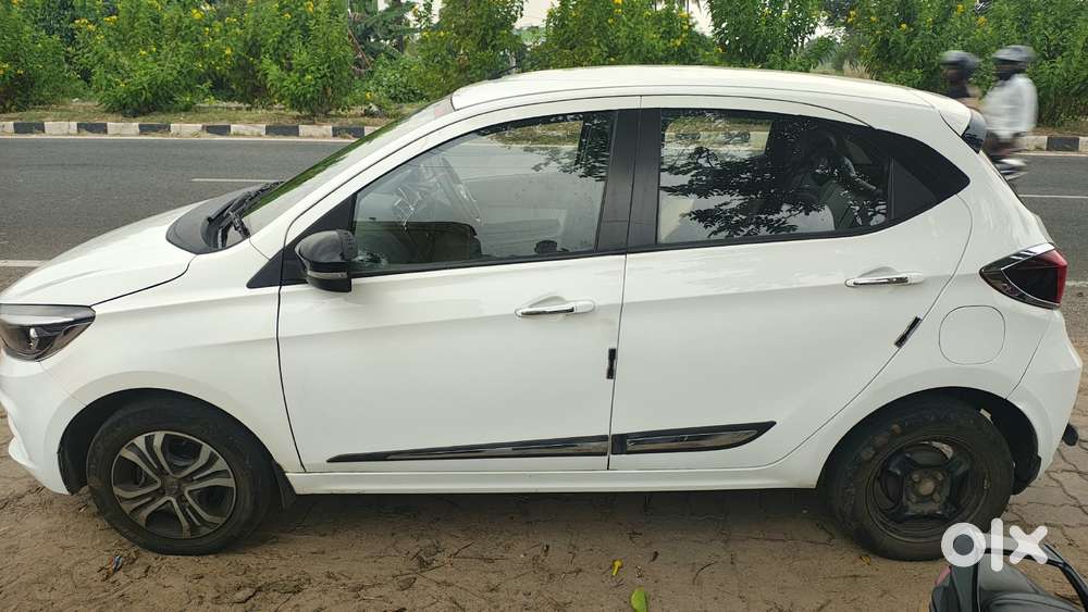 Tata Tiago 1.2 Revotron Xz Plus Cng, 2023, Petrol