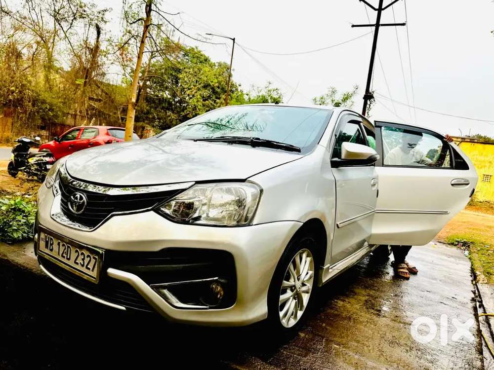 Toyota Etios Liva 2015