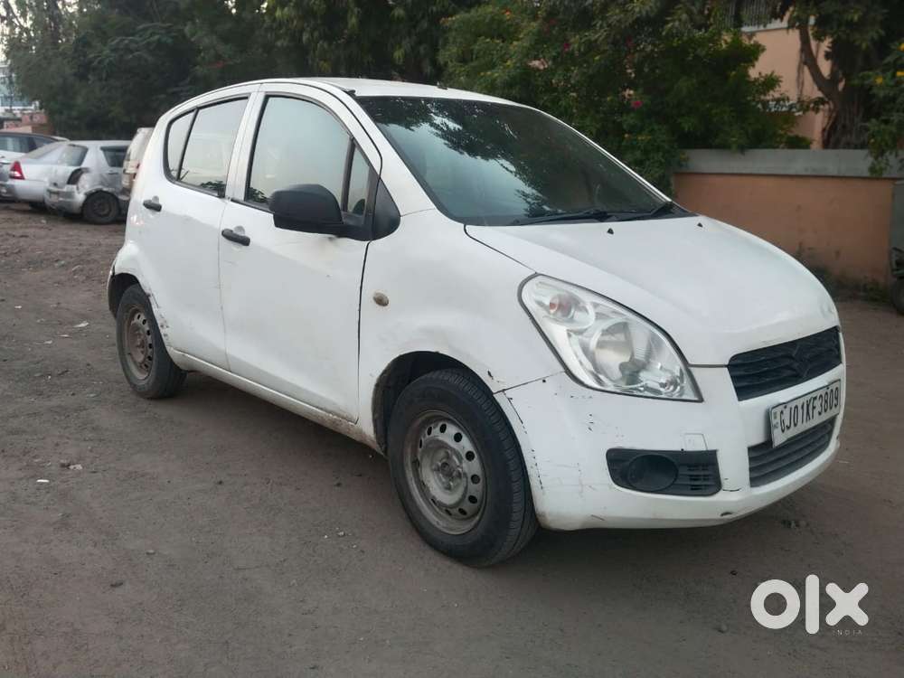 Maruti Suzuki Ritz Lxi, 2011, Petrol
