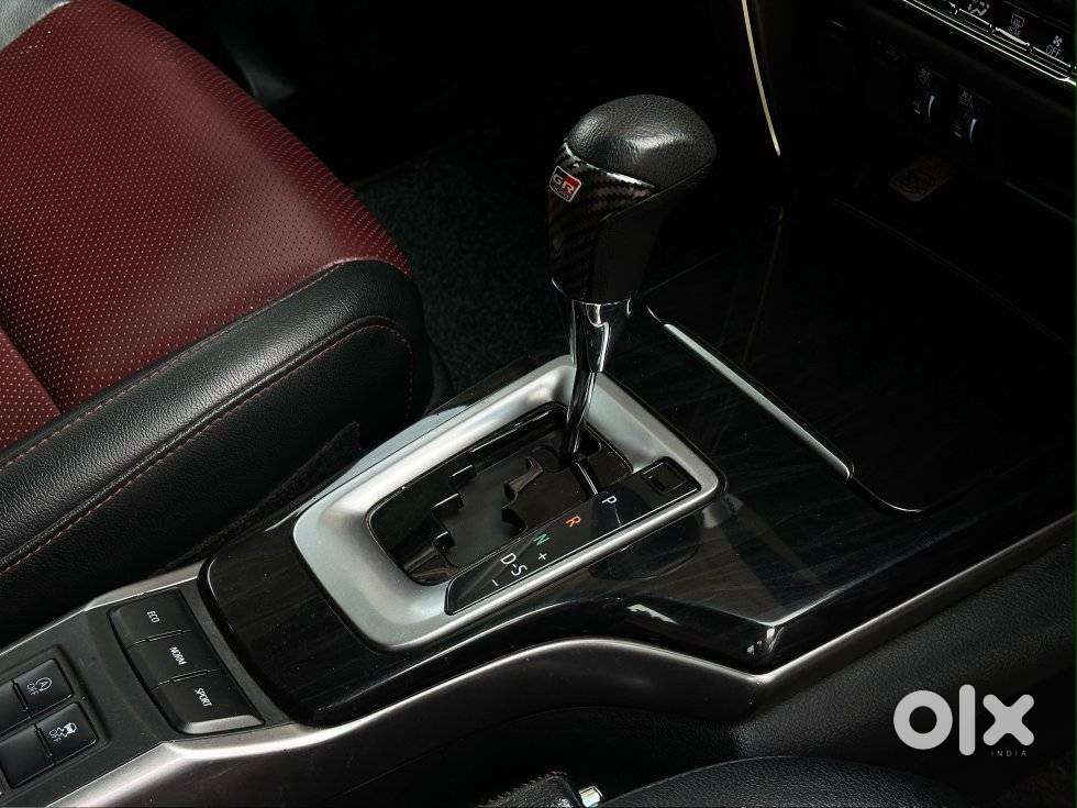 Toyota Fortuner Legender 4x2 At 2.8, 2021, Diesel