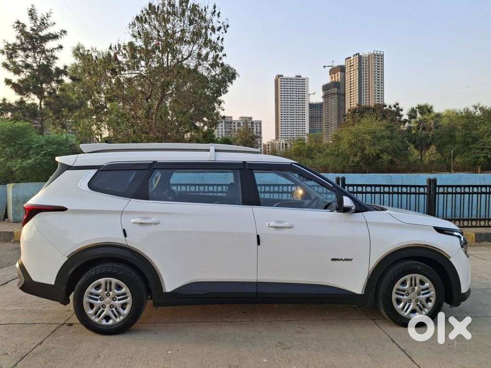 Kia Carens G1.5 6mt Gravity, 2024, Petrol