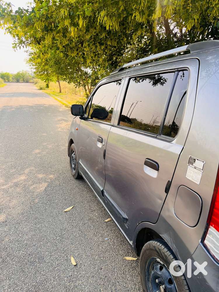 Maruti Suzuki Wagon R 1.0 2012 Cng & Petrol 140000 Km Driven